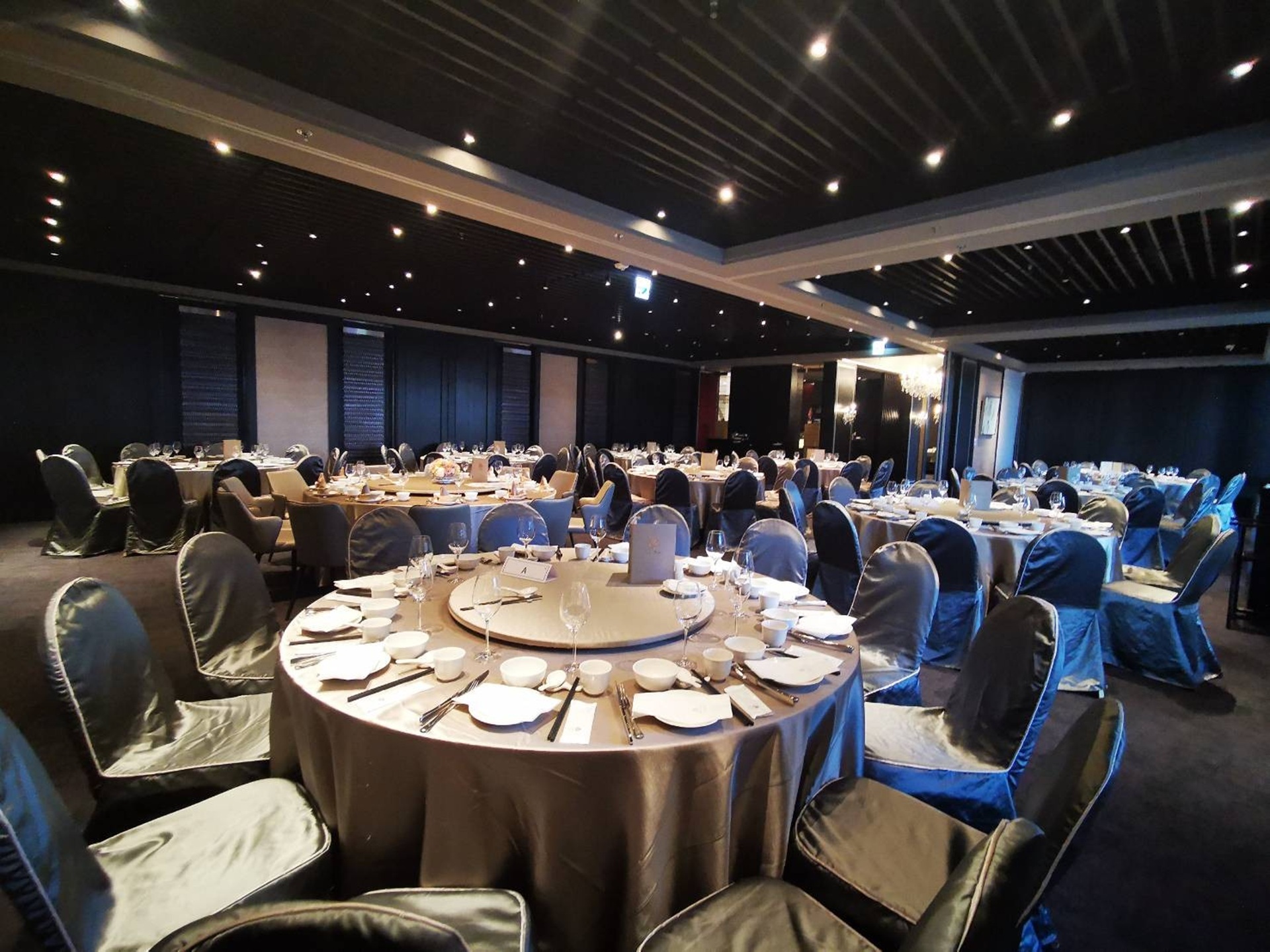 ALL_fac_restaurants_25H27_7zhifUDkYX