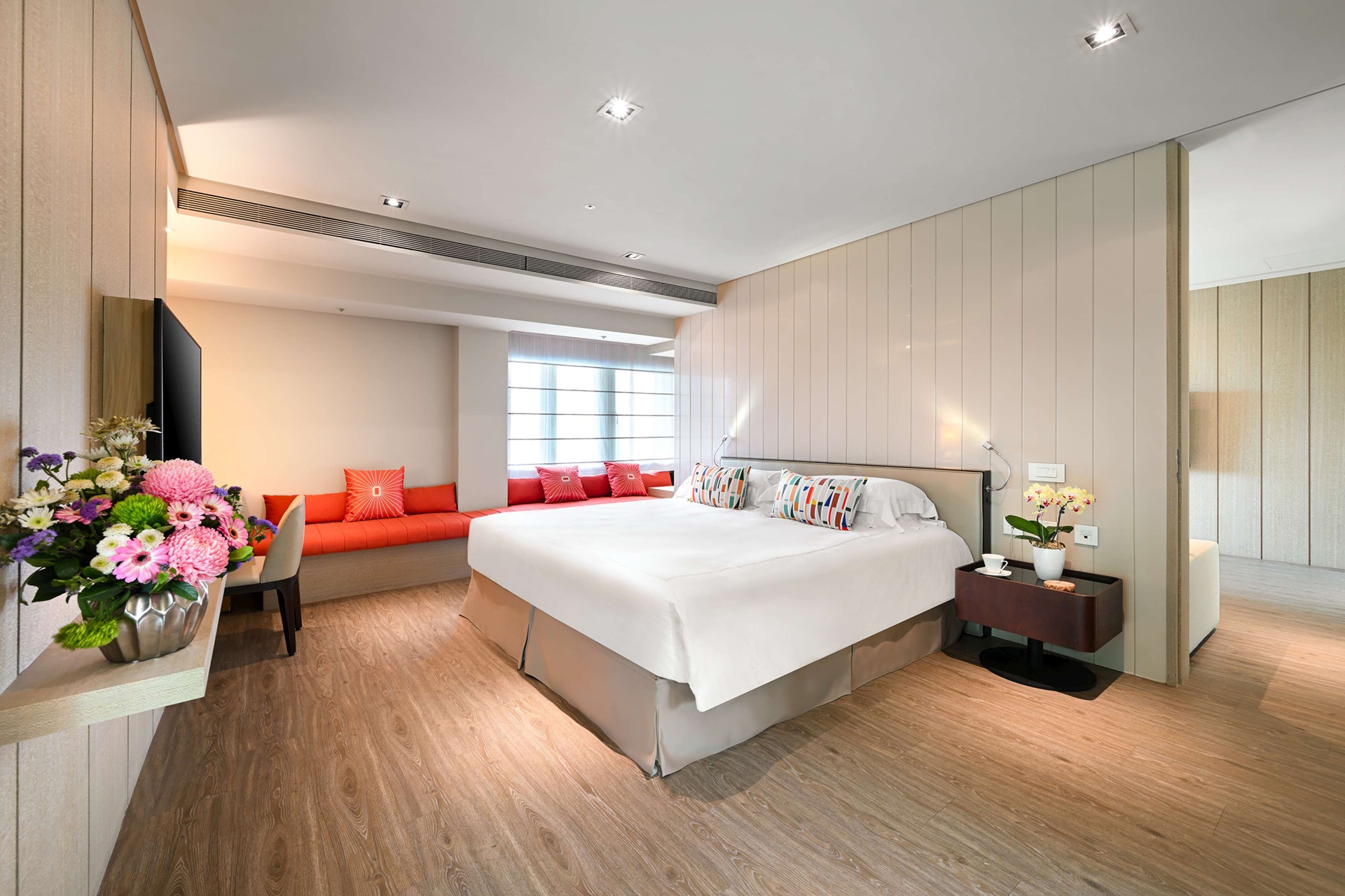 ALL_room_25H27_3L97cIInpF