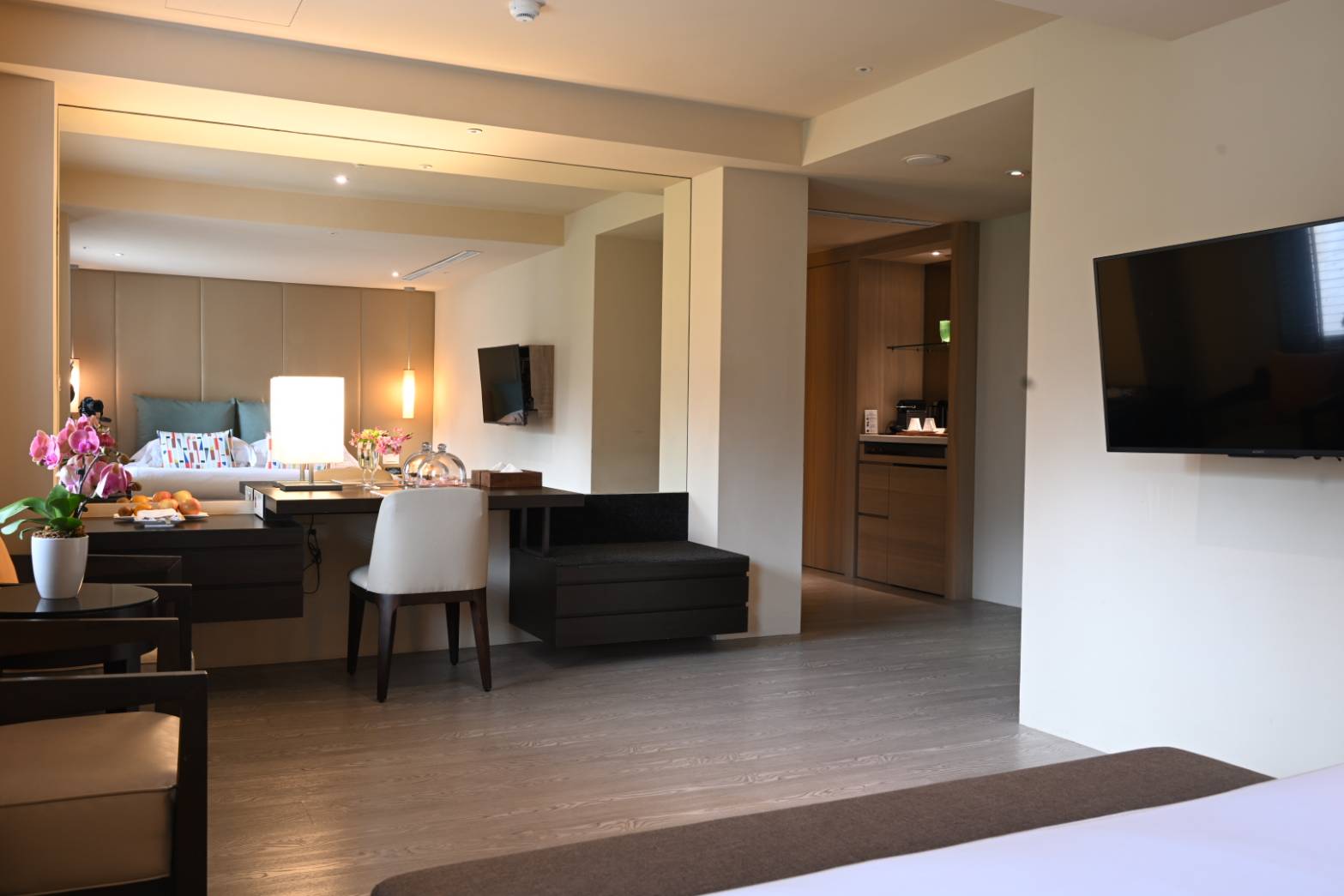 ALL_room_26A27_RBkYVpjn67